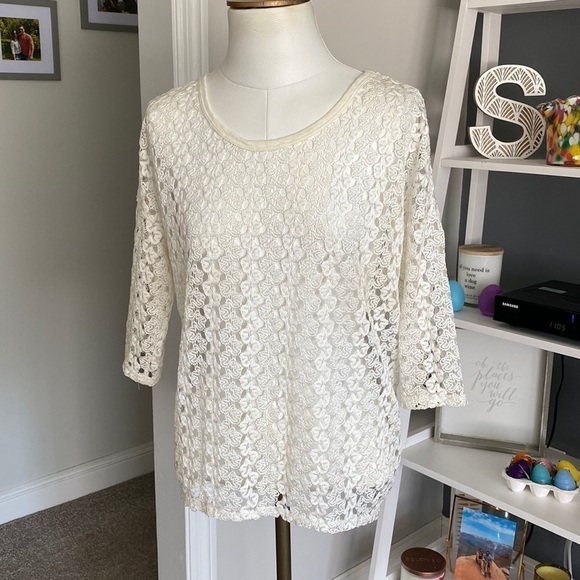 𝅺DESIGN Lab - Off White Top - Picture 1 of 3
